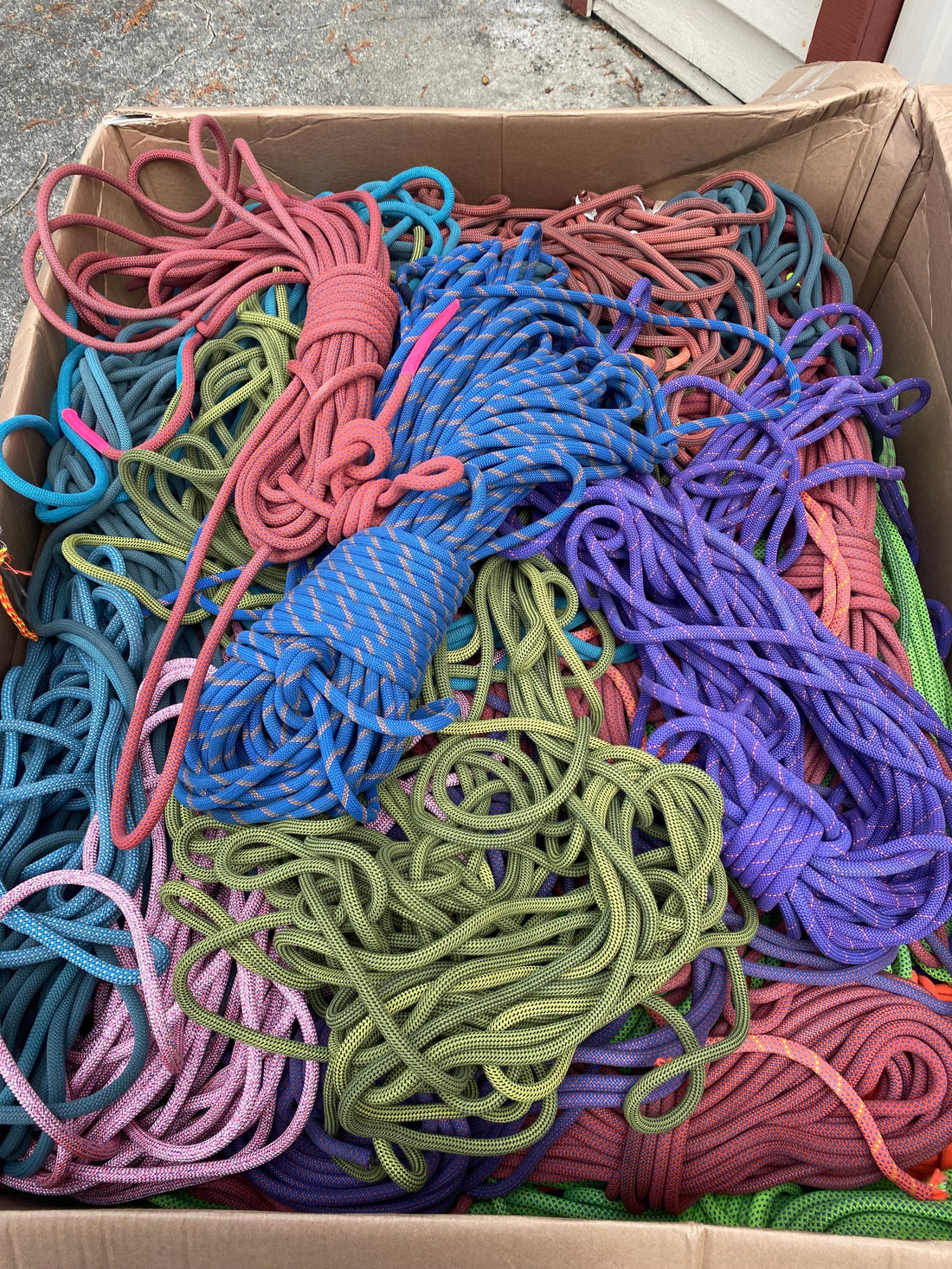 When Should You Retire Your Climbing Rope? The Complete Guide